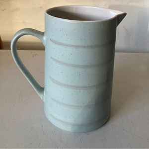 SPECTRUM DESIGNZ  Pitcher BLUE  Bands/64oz